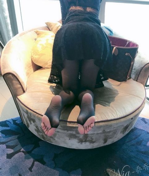 丰乳镇娇妻_蓝光高清迅雷在线观看