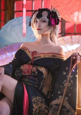 隔壁的女邻居4_国产剧免费全集观看